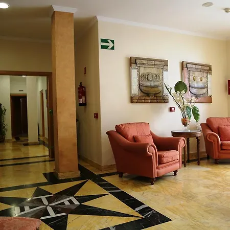Tio Felipe Hotel 2*